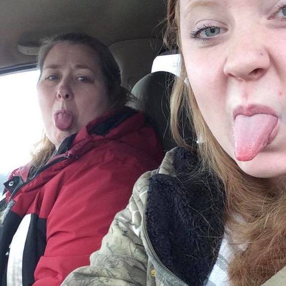 Meet your Posher, Tina - Picture 1 of 1